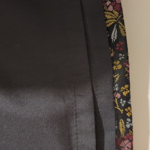 Loft Jacquard Floral Black Skirt With Pockets Size 4 - Picture 5 of 8